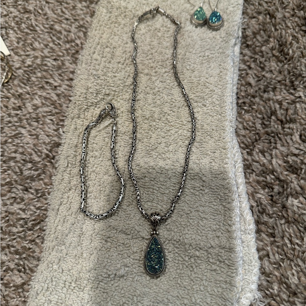 Druzy Jewelry in Blue/Green color